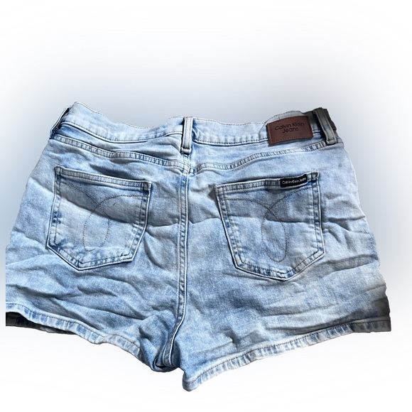 (3 for 25$) CAVIN KLEIN LIGHT COLORED HIGH-WAISTED JEAN SHORTS - Picture 2 of 4